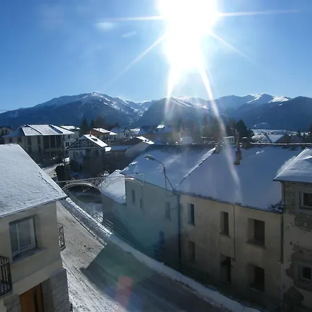 Penzion Gite-auberge La Chouette Font-Romeu-Odeillo-Via